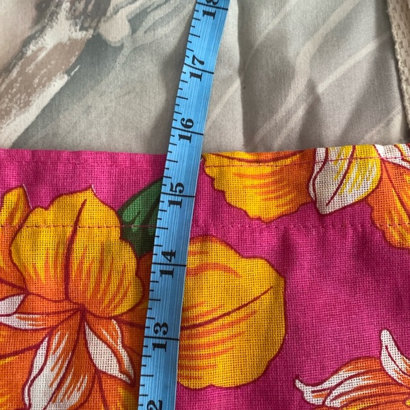 Colorful flowered cloth tote bag from Sao Paolo Brazil about 15.5 x 14.5 in NWOT - Picture 4 of 6